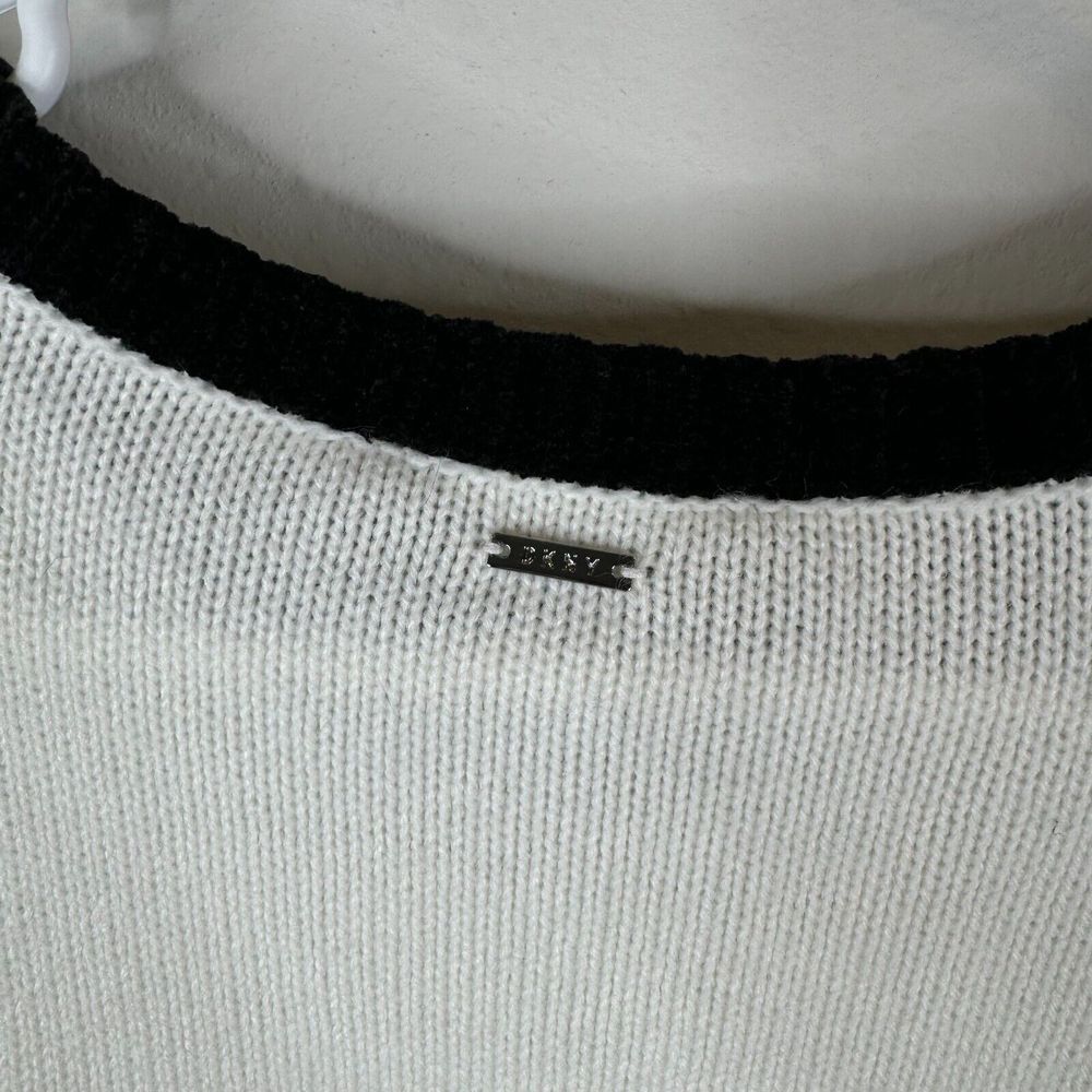 DKNY Sweater Womens Size XS Off White Black Fuzzy Textured Fall Winter NWT - Picture 6 of 8